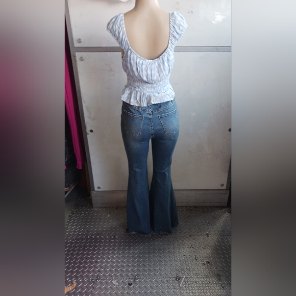 Top - Picture 3 of 3